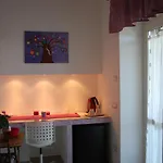 All'ombra Del Carrubo - Bed & Breakfast