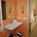 All'ombra Del Carrubo - 4*