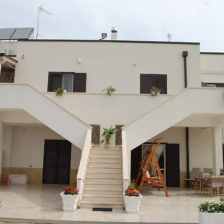 Bed & Breakfast All'ombra Del Carrubo -