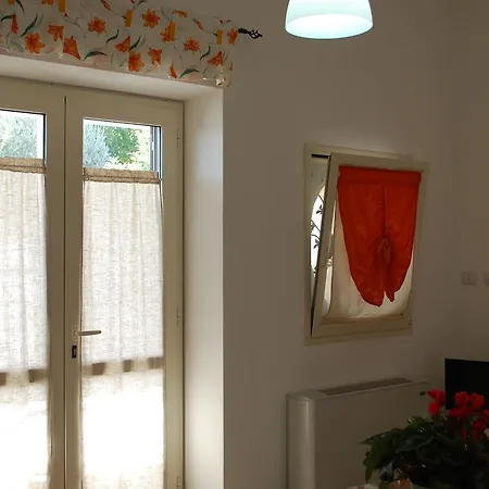 Bed and breakfast All'ombra Del Carrubo - 4*