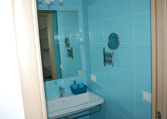 All'ombra Del Carrubo - Bed & Breakfast 4*