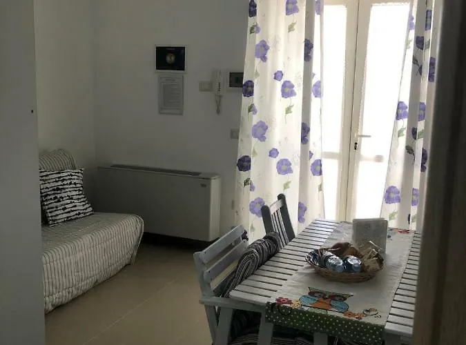 All'ombra Del Carrubo - Bed & Breakfast