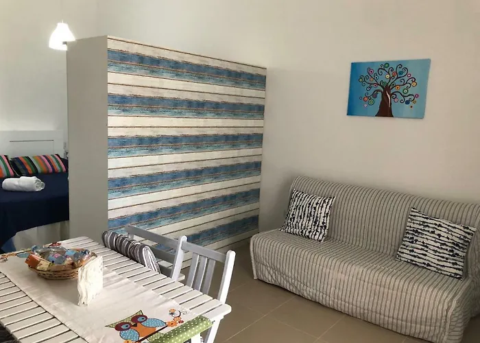 All'ombra Del Carrubo - Bed & Breakfast 4*